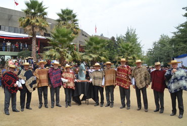 En celebración de sus 70 años, Federación de Criadores hizo reconocimiento a Federación del Rodeo Chileno