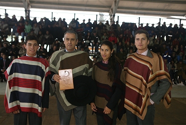 José Manuel Pozo recibió un homenaje en la Escuela Agrícola San José de Duao