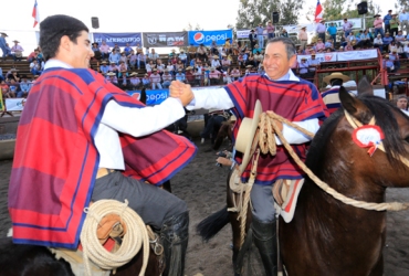 Astaburuaga y Urrutia festejaron el doble en reñido Interasociaciones de Chépica