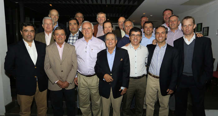 Directorios de la Federación de Criadores y la Federación del Rodeo compartieron cena de camaradería