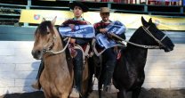 Valdivia y Gamboa doblaron sus opciones en el Universitario al ganar la Primera Libre Valdivia y Gamboa doblaron sus opciones en el Universitario al ganar la Primera Libre
