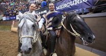 Peleco mostró su poderío al ganar la Serie Criaderos en Rancagua Peleco mostró su poderío al ganar la Serie Criaderos en Rancagua