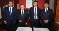 Rector de la U. Austral: Rector de la U. Austral: