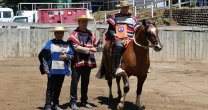 Yeny Troncoso lució al Gran Jefe en la Rienda de Yungay Yeny Troncoso lució al Gran Jefe en la Rienda de Yungay