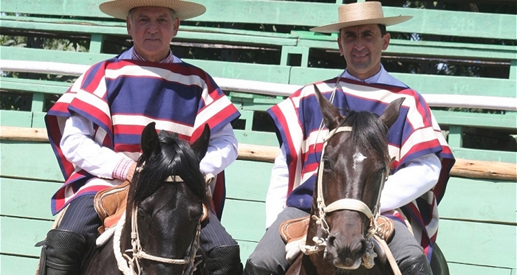 Rodrigo Errázuriz y Gustavo Cornejo festejaron el 21 de Mayo con un triunfo