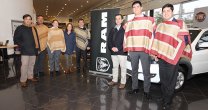 Alfredo Díaz, Pablo Aninat, Yeny Troncoso y Luis Eduardo Cortés se fueron con autos nuevos Alfredo Díaz, Pablo Aninat, Yeny Troncoso y Luis Eduardo Cortés se fueron con autos nuevos