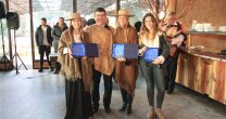 Cordillera tuvo entretenido almuerzo de premiación y proyectan una Semana de la Chilenidad Cordillera tuvo entretenido almuerzo de premiación y proyectan una Semana de la Chilenidad