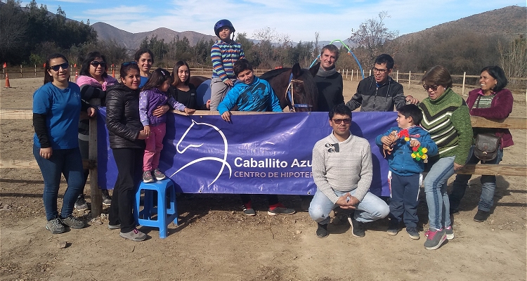 El Centro de Hipoterapia Caballito Azul agredeció el noble gesto de un Campeón