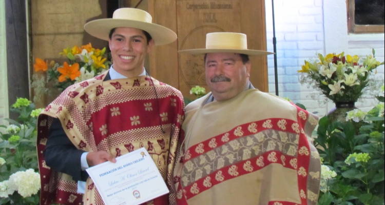 Lukas Olmos y su paso por la Escuela de Duao: Lo recomiendo a todos los amantes del campo