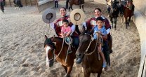 Catalina Díaz y Rocío Acevedo ganaron promocional femenino en Medialuna de Chillepín Catalina Díaz y Rocío Acevedo ganaron promocional femenino en Medialuna de Chillepín