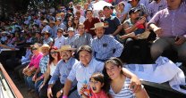 El público abarrotó las gradas y disfrutó la fiesta huasa de San Clemente El público abarrotó las gradas y disfrutó la fiesta huasa de San Clemente