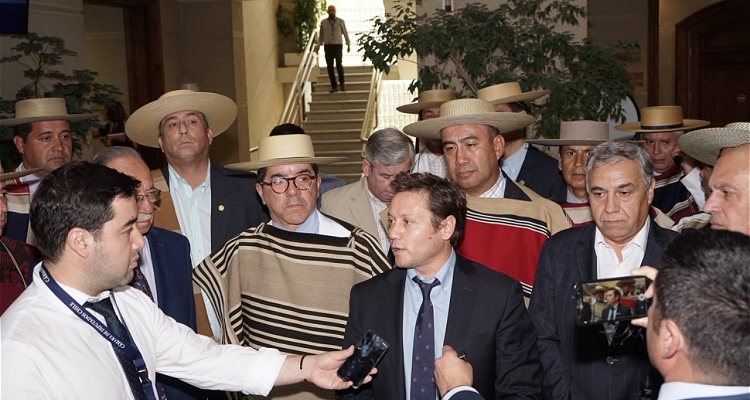 Diputados defensores del rodeo: Hemos dado el primer paso y tenemos que seguir trabajando