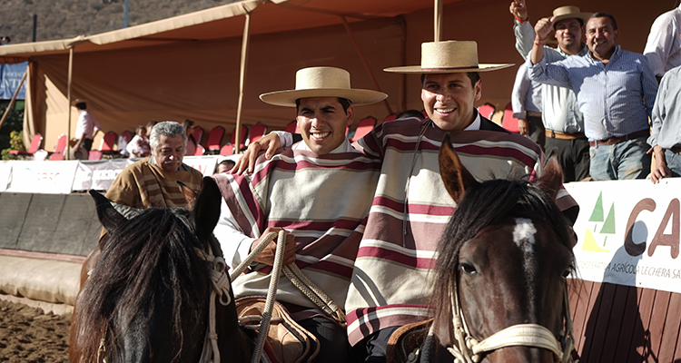 Pino y Tamayo tuvieron un triunfo con sentida dedicatoria en Batuco