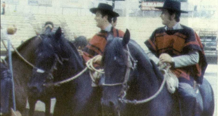 Un consagrado Ricardo de la Fuente y un joven Enrique Schwalm, los Campeones de Chile en 1980