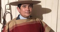 Ganador del Concurso de la Federación del Rodeo: Estoy feliz de ganar una monta de un potro de tan buena clase Ganador del Concurso de la Federación del Rodeo: Estoy feliz de ganar una monta de un potro de tan buena clase