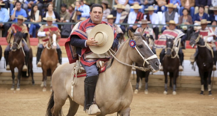 Entre Quiscos y Espinos, la pasión criadora de Héctor Flores