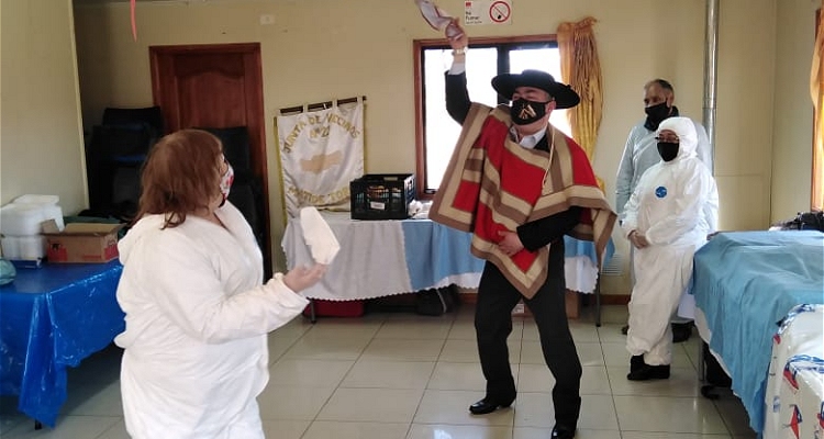 Club de Rodeo Punta Arenas realizó importante donación a Junta de Vecinos