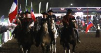 Gala de la Semana de la Chilenidad reunió a las escuadras ecuestres en un maravilloso espectáculo Gala de la Semana de la Chilenidad reunió a las escuadras ecuestres en un maravilloso espectáculo