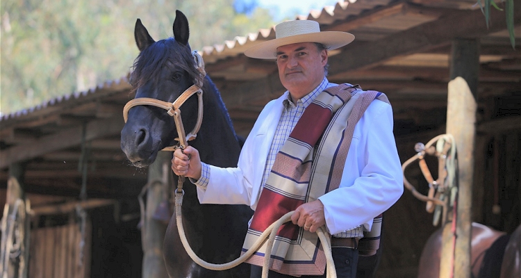 Roberto Bozzo: La pasión es grande y los caballos estarán listos para cuando la oportunidad lo amerite