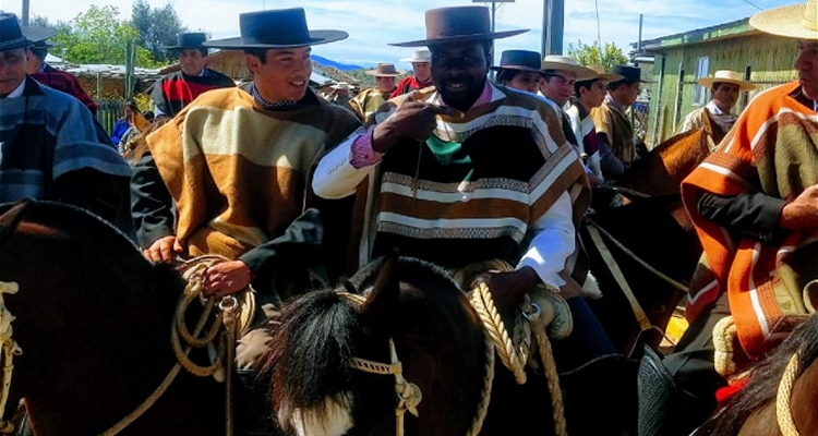 La notable historia de Dieuseul Dimeus, un fanático del rodeo