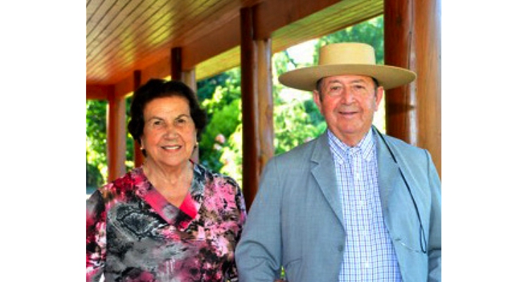 Hernán Cruz y su esposa Anita evolucionan positivamente de salud