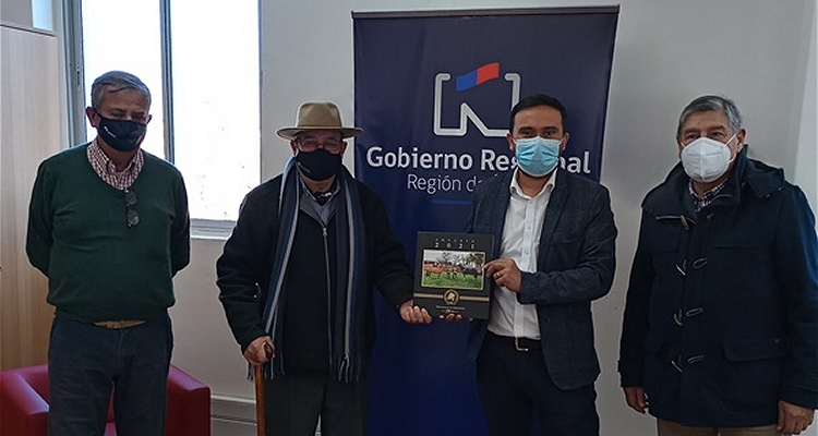 Gobernador Regional de Ñuble recibió visita protocolar de la Asociación de Criadores