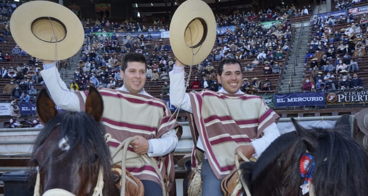 Esta vez la carrera perfecta los encaminó a la cima: Pablo Pino y Diego Tamayo son Campeones de Chile