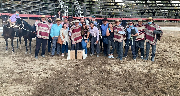 Los Tacos de Rumai deslumbró con una espectacular actuación en rodeo del Club Melipilla Sur