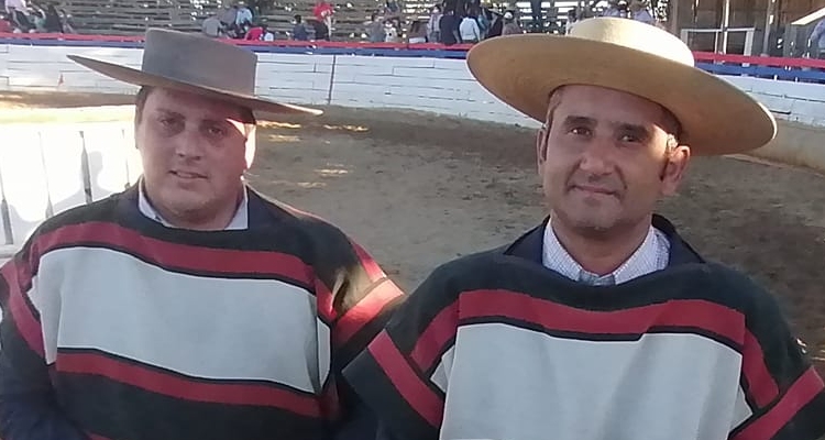 Cruz y Guerrero completaron con espectacular presentación en el rodeo de Cauquenes