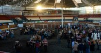 Osorno ofreció una acampada ceremonia de recepción en su medialuna techada Osorno ofreció una acampada ceremonia de recepción en su medialuna techada