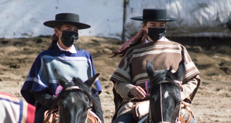 Entre aplausos: Federación del Rodeo Campesino lanzó Rama Femenina