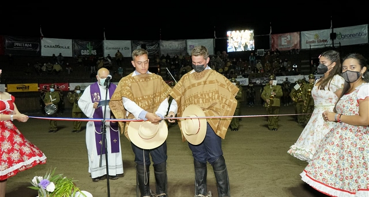 Se inauguraron con cariño el Clasificatorio Norte y la Medialuna de Las Rojas