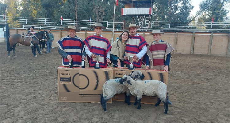 Los Tudela tuvieron su primer festejo padre e hijo en el Provincial del Club La Cisterna