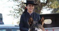 Pilar Estrada debutó en el Movimiento a la Rienda en el Provincial de Un Día del Club Navidad Pilar Estrada debutó en el Movimiento a la Rienda en el Provincial de Un Día del Club Navidad