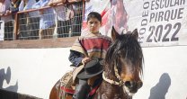 Jorge Muñoz conquistó el Movimiento a la Rienda Masculino en Pirque Jorge Muñoz conquistó el Movimiento a la Rienda Masculino en Pirque