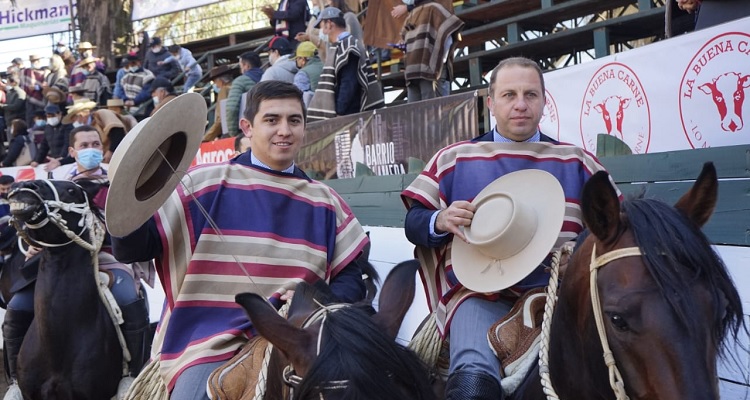 Juan Ignacio Meza y Francisco Cardemil lograron otro triunfo con alto puntaje y completaron