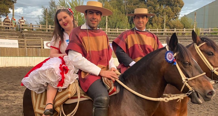 Pura emoción para El Ideal: Leonardo García Benito ganó su primer rodeo junto a Armando Sandoval