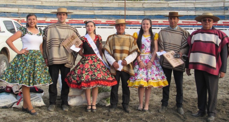 Criadero La Frontera se lució con carrera perfecta para vencer en Coyhaique