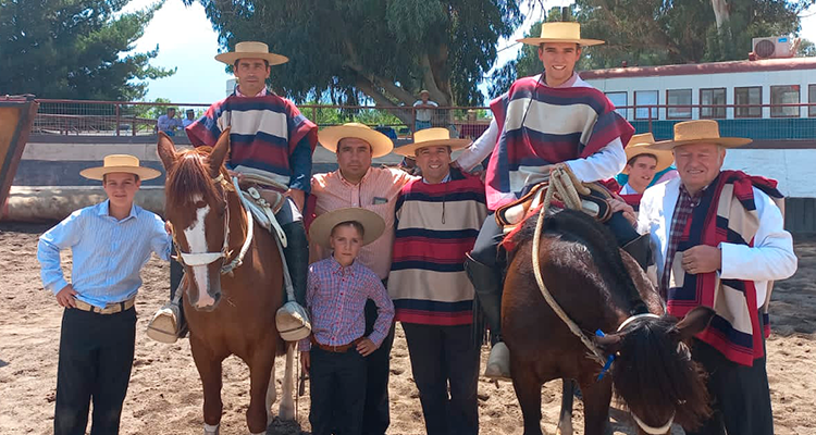 Cristián Arraño y Cristóbal Barros completaron impulsados por una carrera perfecta