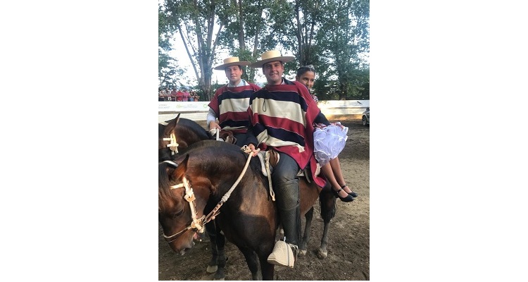 Hermanos Ruiz-Tagle Jequier celebraron un triunfo inolvidable en yeguas del Criadero El Pangal