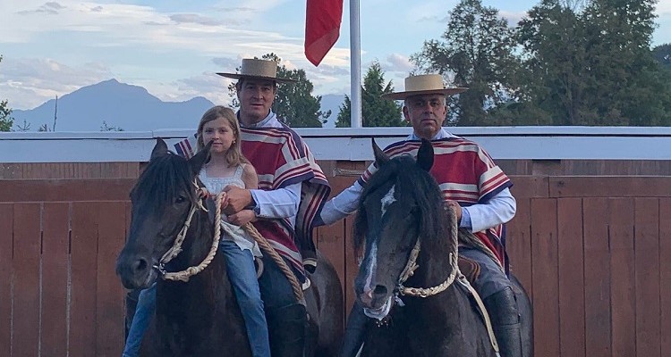 Alucarpa celebró Año Nuevo con victoria en el Rodeo Para Criadores de Futrono