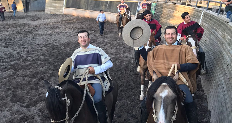 Muñoz y Contardo completaron con cómodo triunfo en rodeo de Santa Adela de Vichuquén