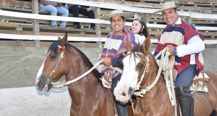 Criadero Trumaos Negro ganó en Los Angeles y completó con el último suspiro