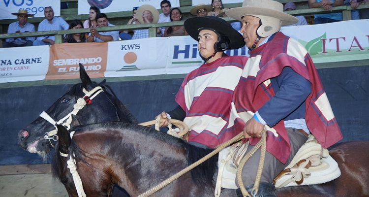 Rufino Hernández y Nicolás Sepúlveda: "Con la barra uno se emociona, se corre con más corazón y garra"