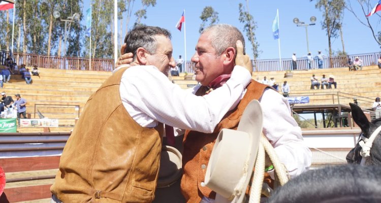 Ariel Scibilia y Javier Salinas arrearon la Primera Libre A hasta el otro lado de la Cordillera