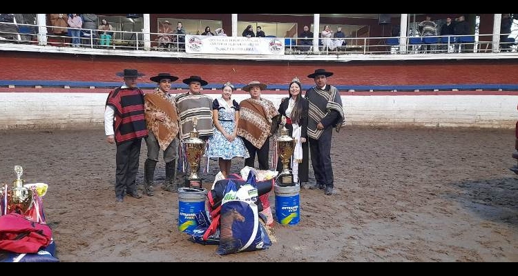 Frías y Bozo se alzaron con el triunfo en el rodeo que abrió los fuegos de Ñuble Cordillera