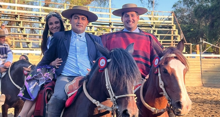 Jorge Oliva y Alfredo Díaz completaron collera tras ser campeones en el rodeo del Club El Melón