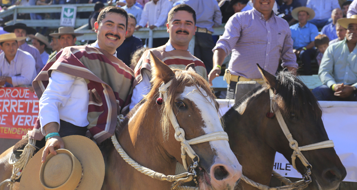 La alegría de los González por llevar a Casas de Bucalemu otras vez al Campeonato Nacional