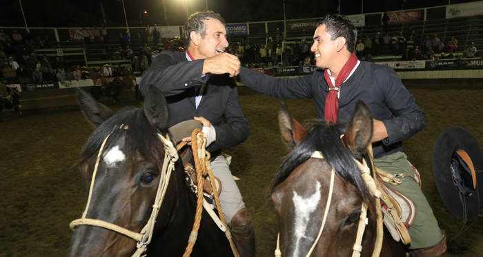Cuyanos Scibilia y Salinas hicieron historia en el rodeo chileno