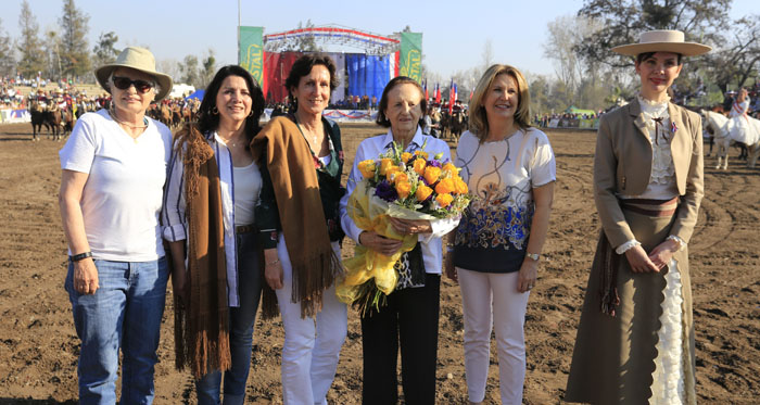 Emotivo homenaje a Agustín Edwards en el Día del Huaso y la Chilenidad